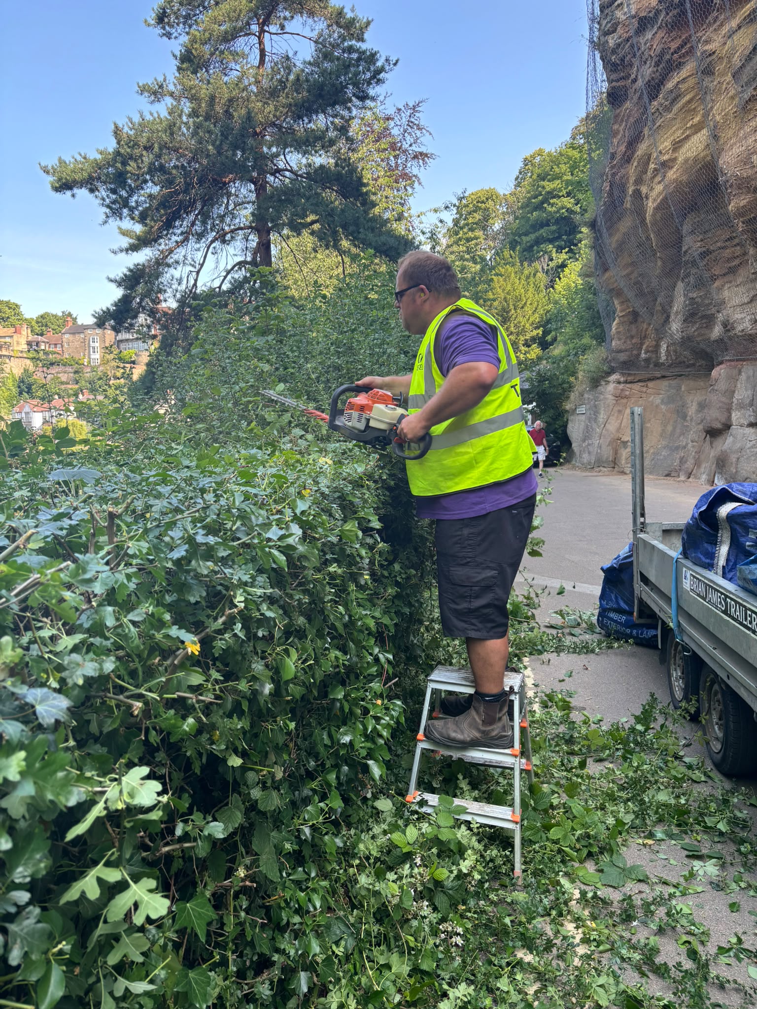 Knaresborough Town Council Celebrates First Year of Town Ranger Service